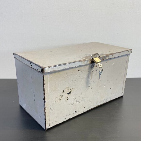Heavy Duty Metal Box Tool Box, White Metal Storage Box, Cash Box with lock. - Picture 1 of 10
